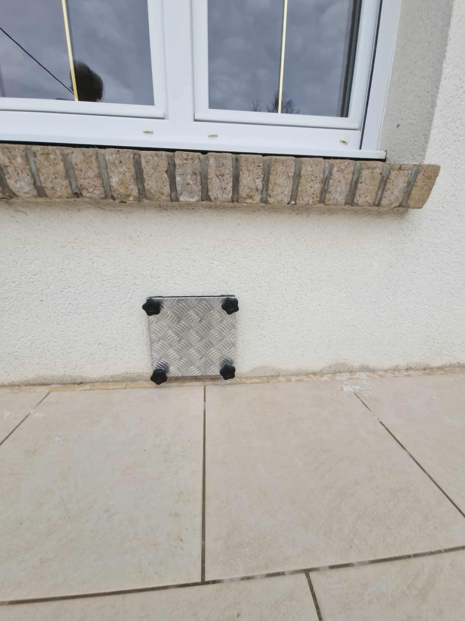 Obturateur sur-mesure pour grille de ventilation ou soupirail - réalisation 5